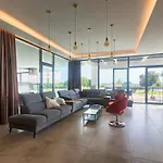 Villa Mediterraneo By Istra Vacation